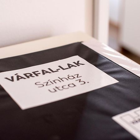 Varfal-Lak Apartman โชพรอน ภายนอก รูปภาพ
