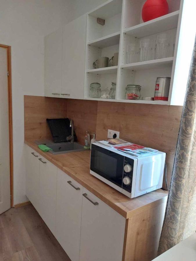 Varfal-Lak Apartman โชพรอน ภายนอก รูปภาพ
