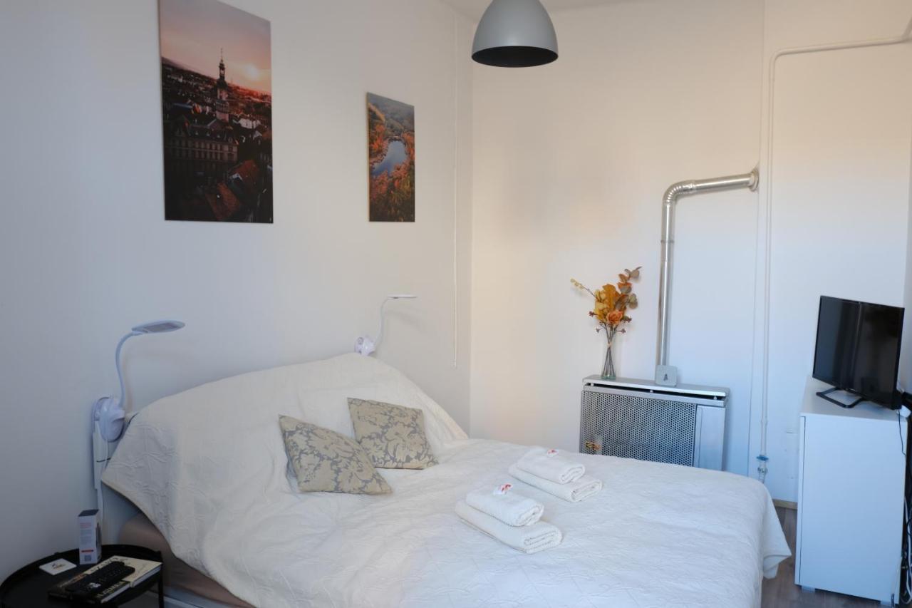 Varfal-Lak Apartman โชพรอน ภายนอก รูปภาพ